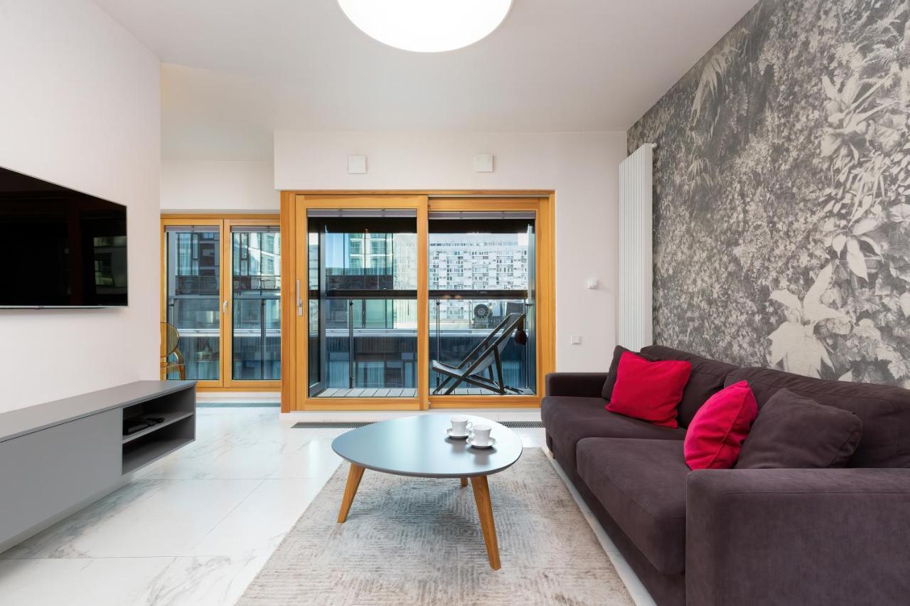 Mennica Residence - City Center Apartments By Noclegi Renters Varşova Dış mekan fotoğraf